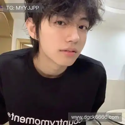 晏楚凌